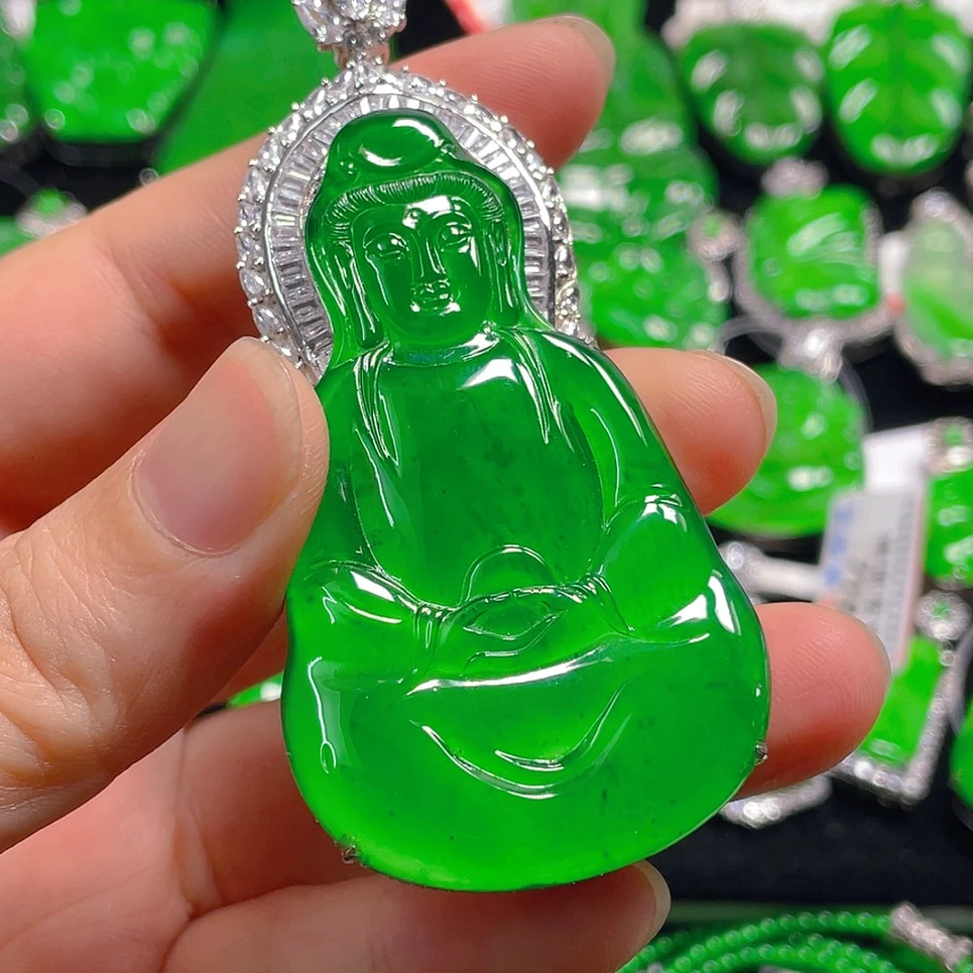 吊坠(不含链)未镶嵌翡翠