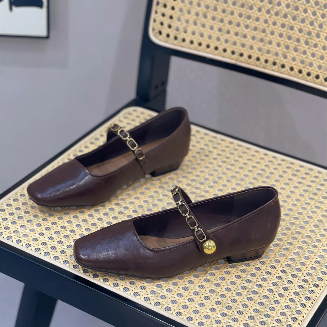 法式配裙子玛丽珍鞋女春秋新款仙女风显脚小方头粗跟晚晚单鞋