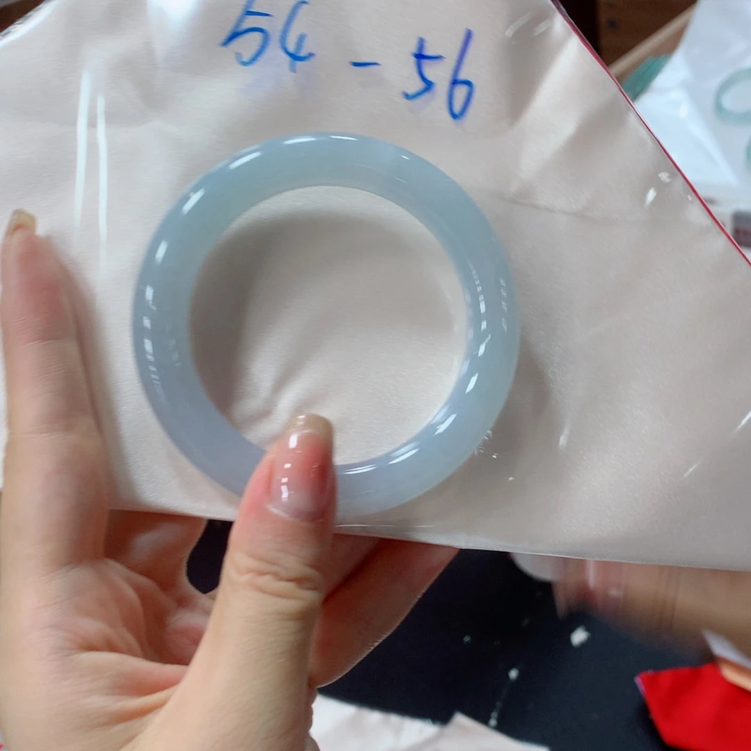 未镶嵌手镯翡翠买断
