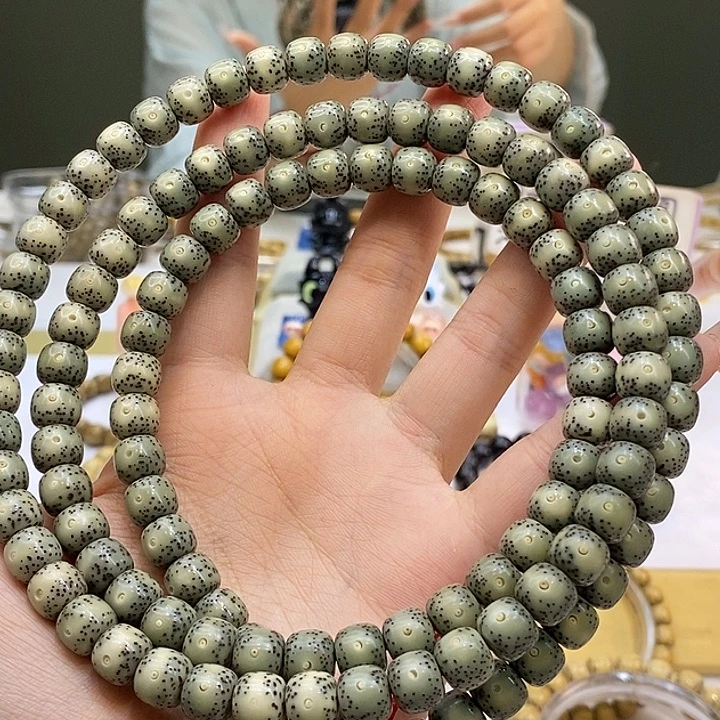 吊坠星月菩提98石玉青花正月大眼睛108长串