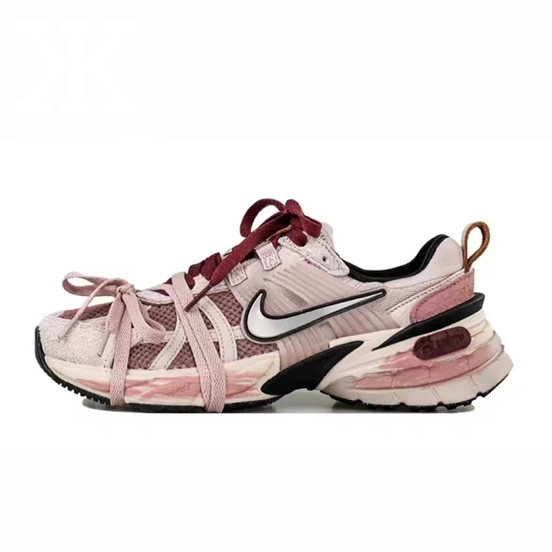 NIKE/耐克V2K Run RISK蔷薇夜语透气轻便低帮跑步鞋FN6703-001