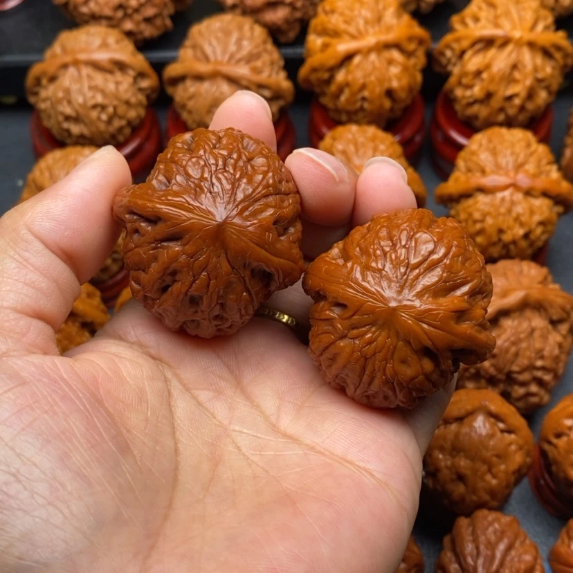 【闪购商品】文玩核桃把件铁锤39色差