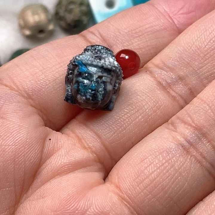 南红玛瑙未镶嵌颈饰