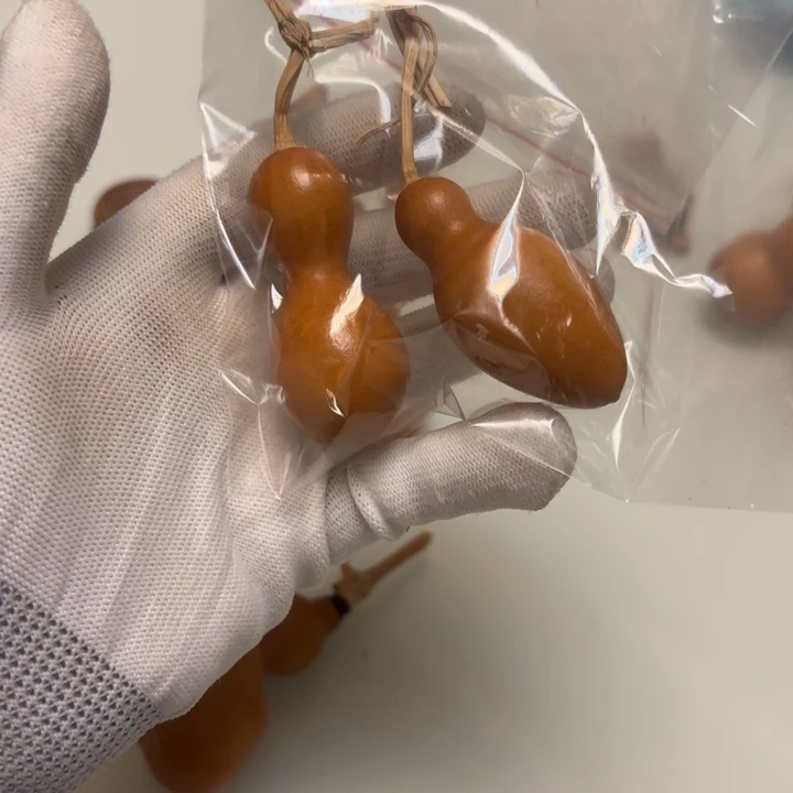 迈***僧天然手捻的老皮葫芦