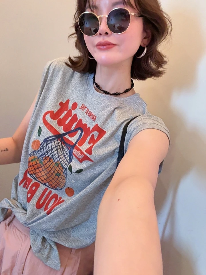 老赵服饰 极简风水果印花绑带无袖背心短袖上衣21AU3757