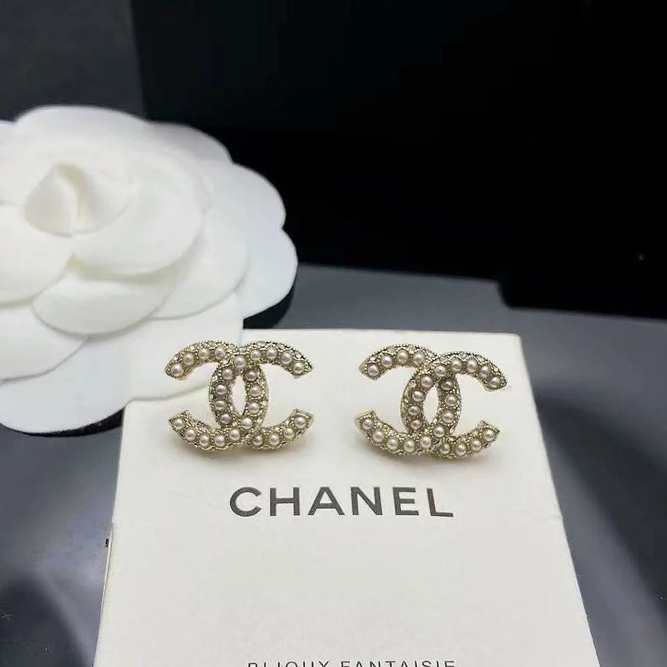 未使用 Chanel/香奈儿 耳钉气质金色时尚经典