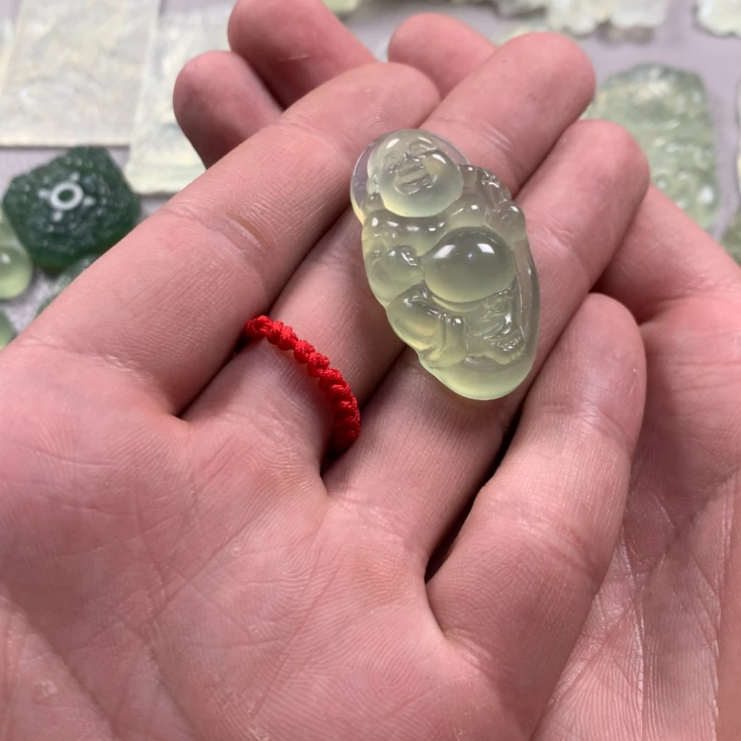 【闪购商品】蛇纹石玉未镶嵌岫玉d****n