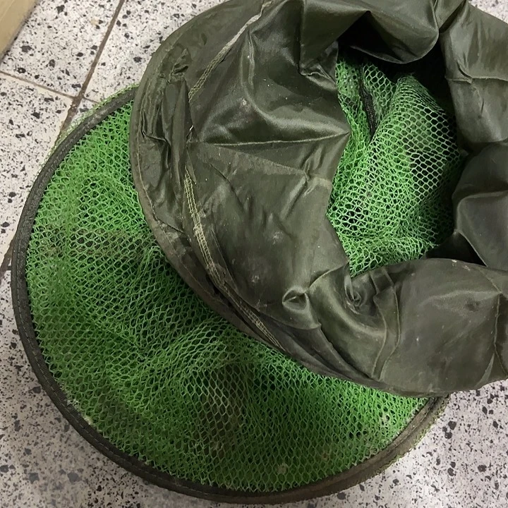 野钓挂胶渔护随机发2个