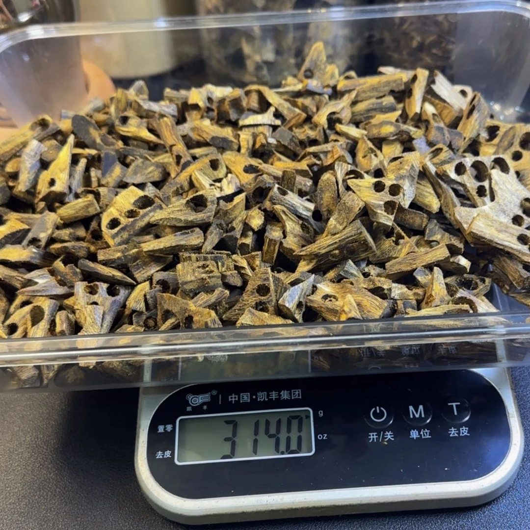 沉香沉香碎屑紫棋高油钻孔料314克