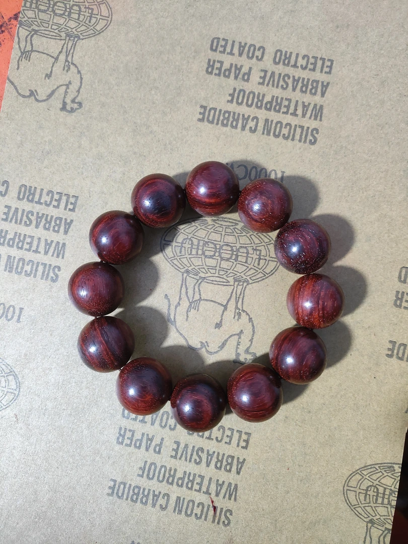 小叶紫檀琴料手串高油高密 2.0 单圈 12 颗