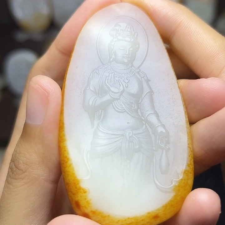 和田玉未镶嵌颈饰