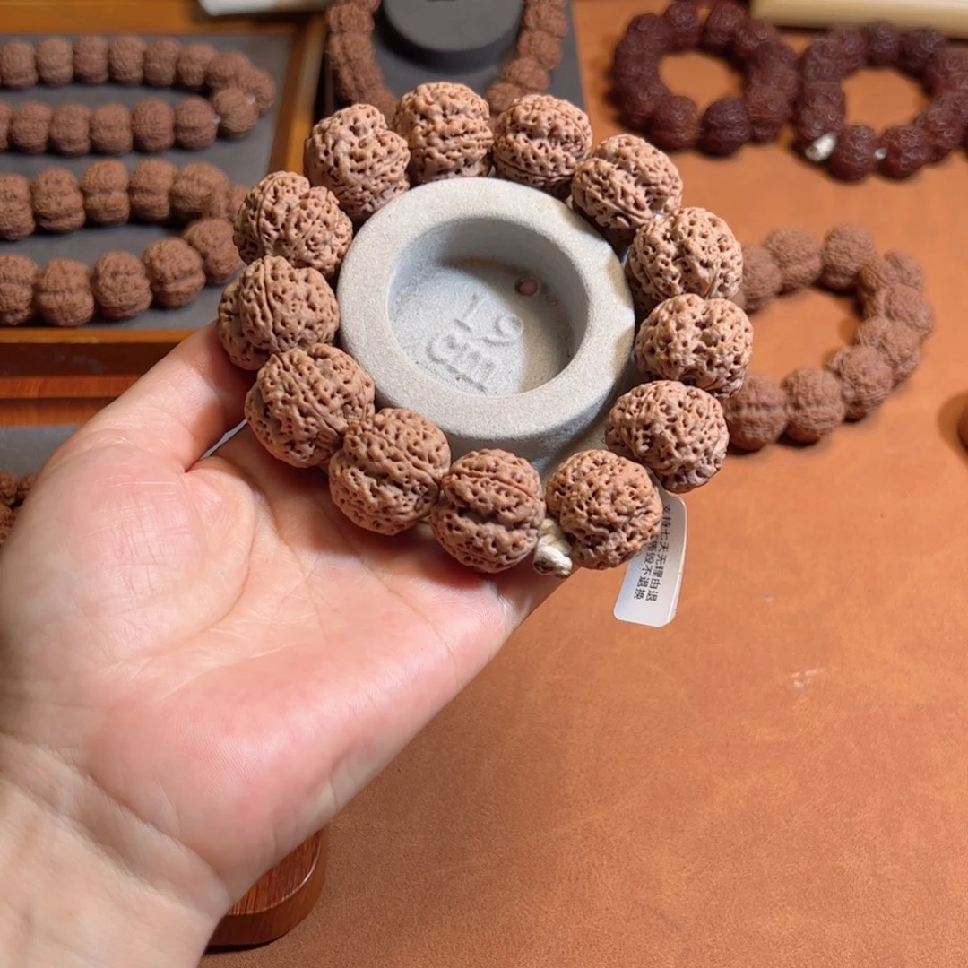 金刚菩提手串23梁深沟梅花雪花扇面五瓣大金刚菩提手串