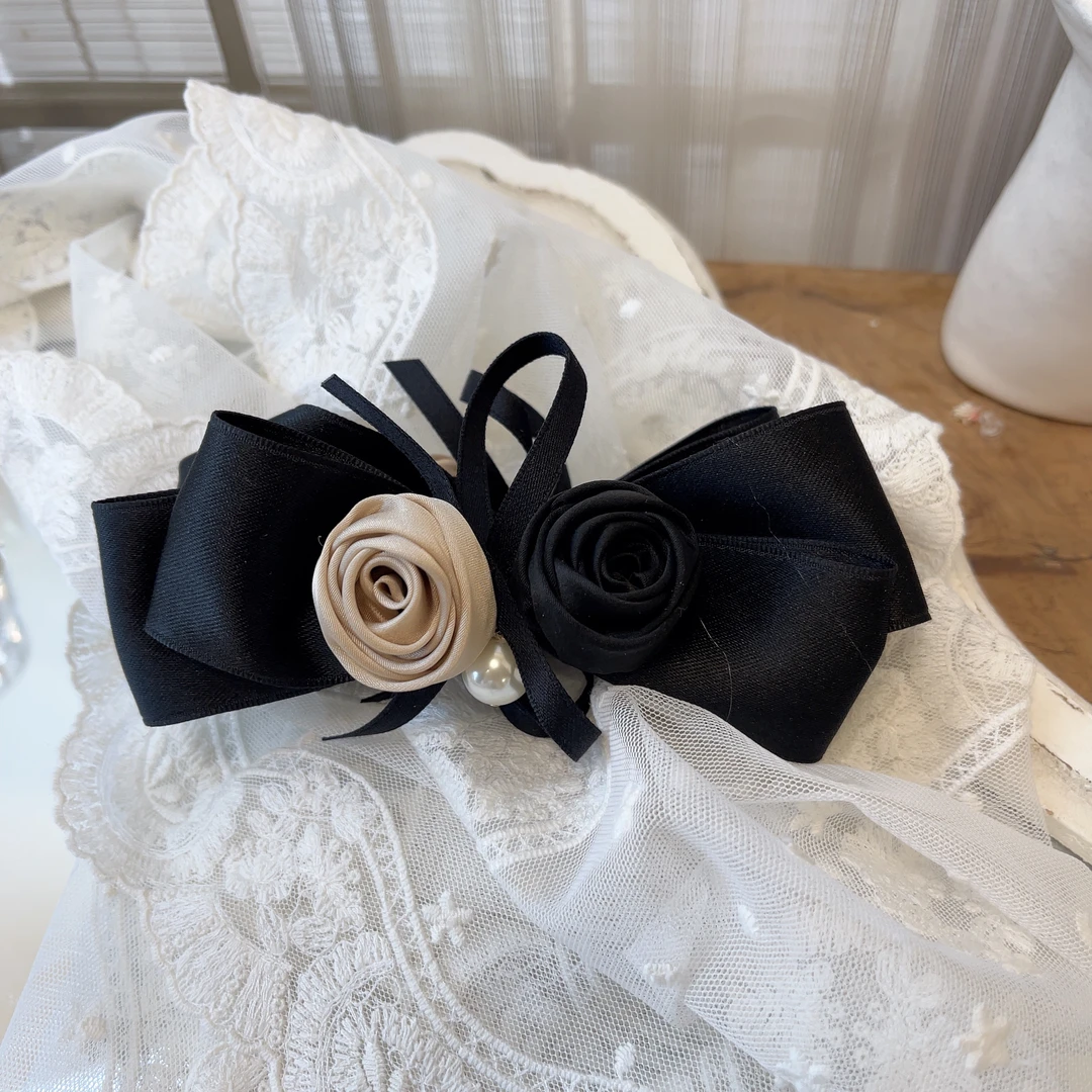 W987韩系简约气质清纯复古轻奢玫瑰香蕉夹