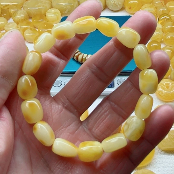 琥珀（矿物珀）未镶嵌裸石