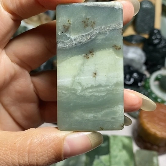 未镶嵌和田玉（糖玉）珠宝半成品