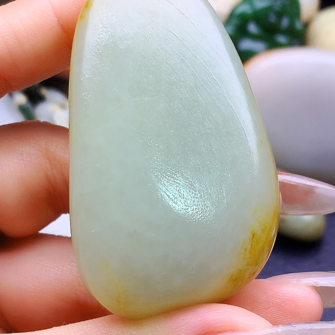 未镶嵌和田玉挂件