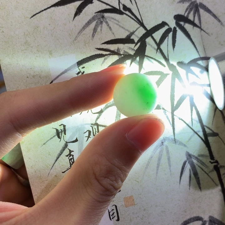定制翡翠未镶嵌翡翠吊坠定制