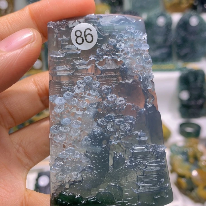 吊坠(不含链)未镶嵌翡翠