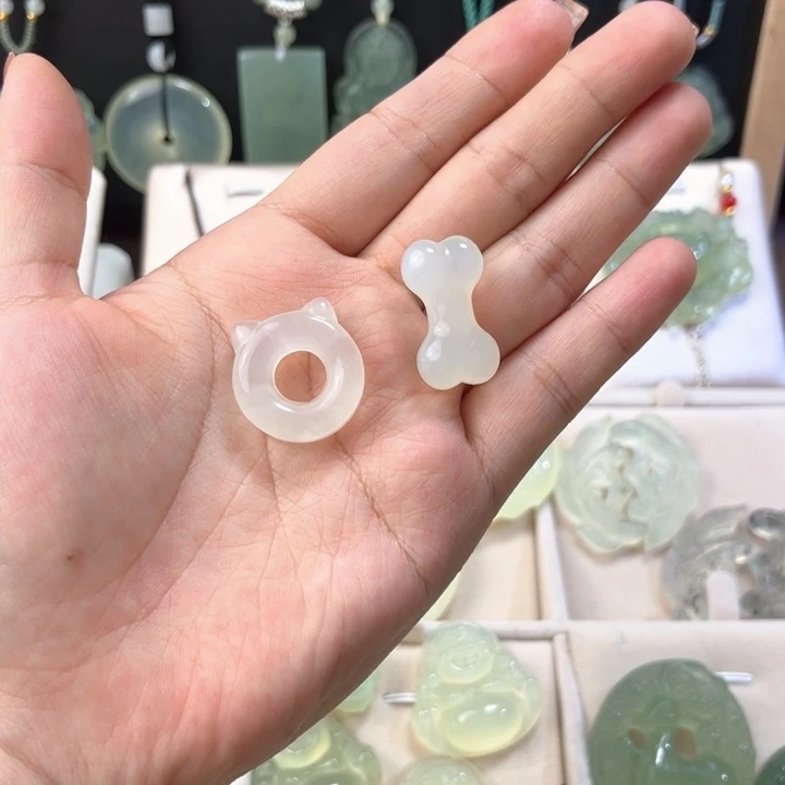 未镶嵌蛇纹石玉吊坠(赠链)一对可做吊坠手链二选一