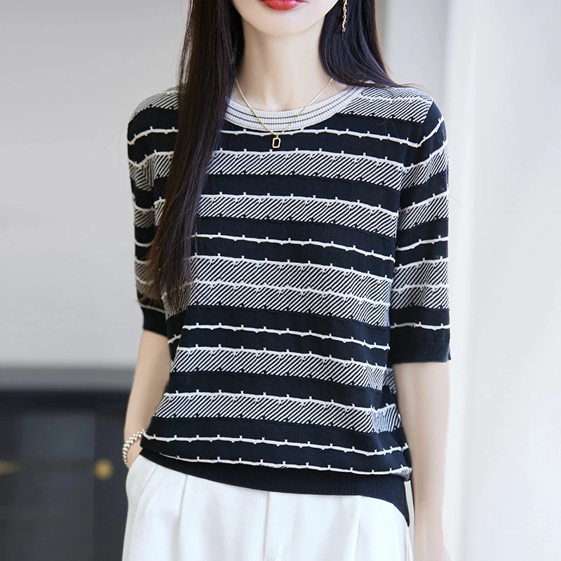 时尚女装品牌夏季新款圆领中袖针织衫T恤透气宽松显瘦百搭上衣