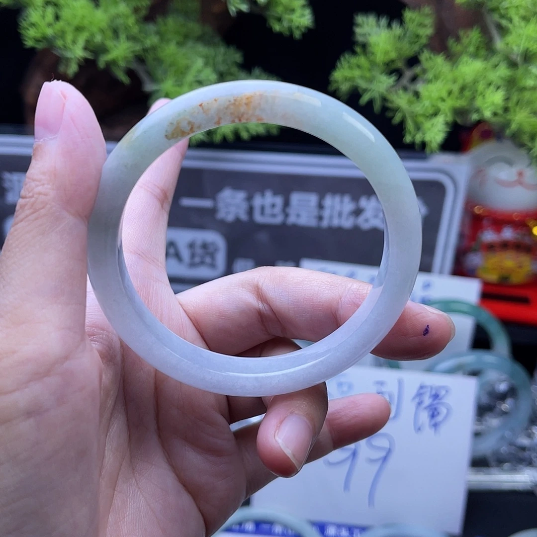 翡翠未镶嵌手镯翡翠