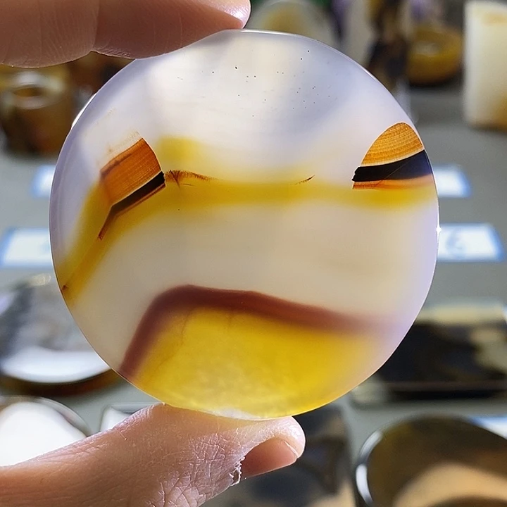 玛瑙/玉髓未镶嵌珠宝半成品40有扣