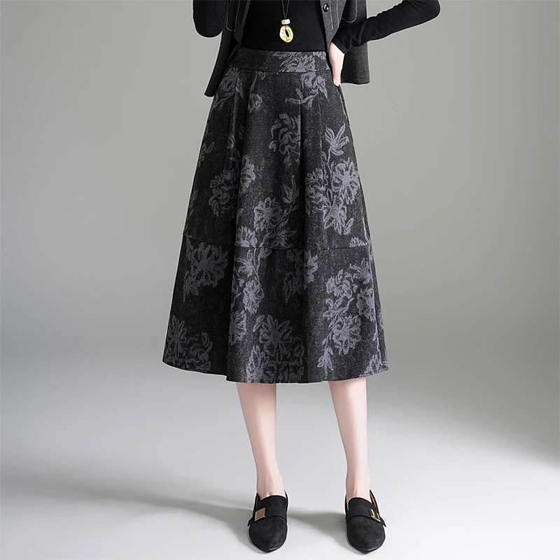 印花半身裙a字裙女2025年秋季新款高腰显瘦复古花苞裙中长款裙子