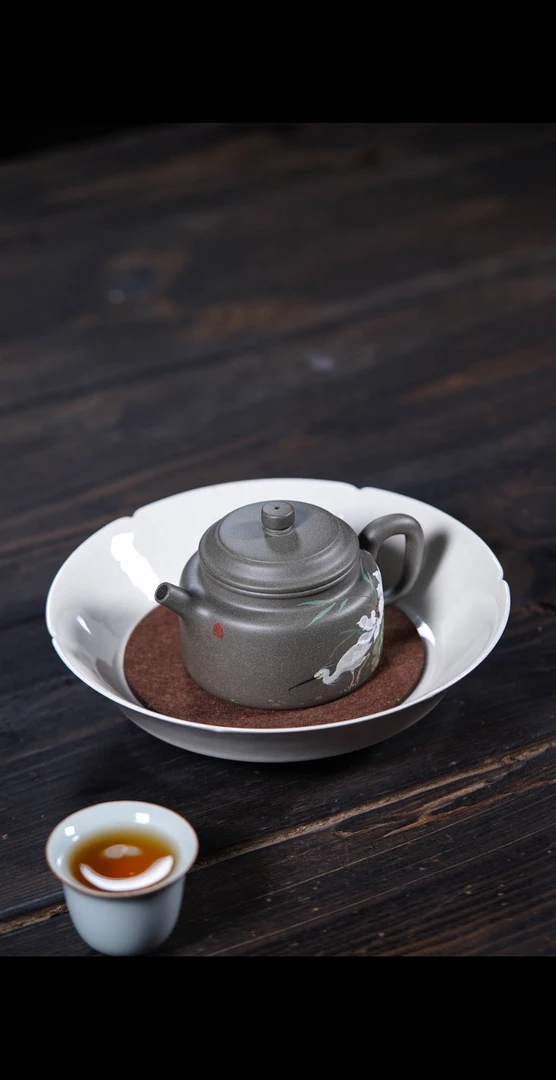 宜兴紫砂 青段小德钟150cc左右 手工泥绘“一鹭莲升”“一路连升”