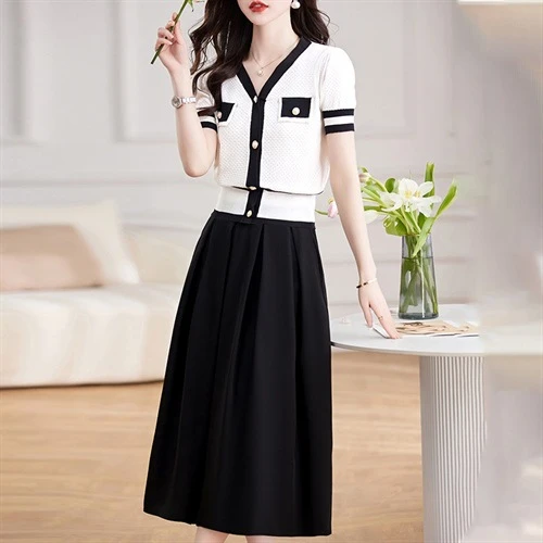 小香风两件套连衣裙女夏季2025新款名媛气质洋气减龄短袖套装裙子