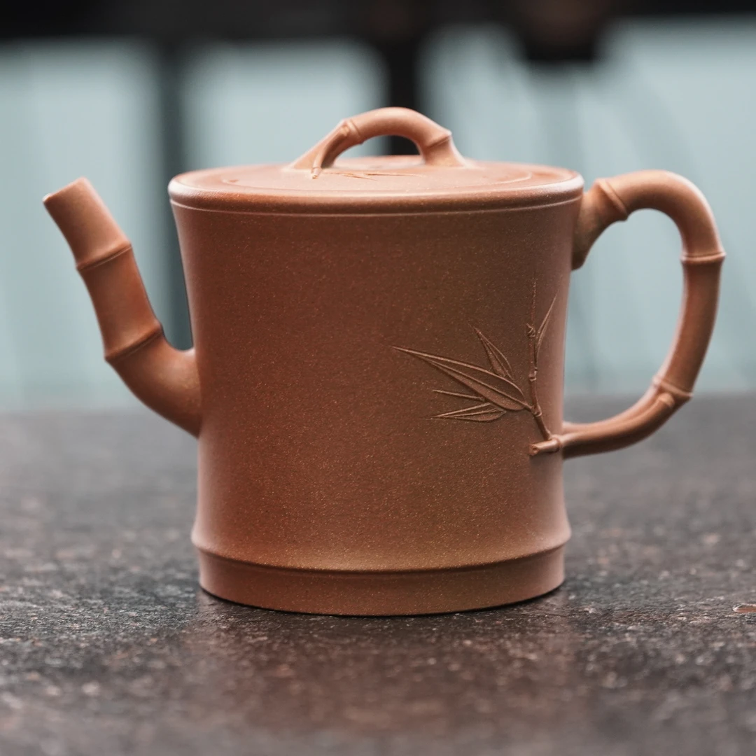 lot.20485 顾建芳 段泥竹节壶 350cc