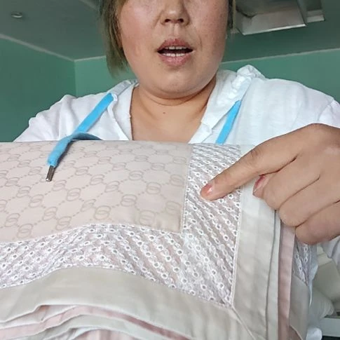 棉竹子纤维高端大床4件套床单有色差。