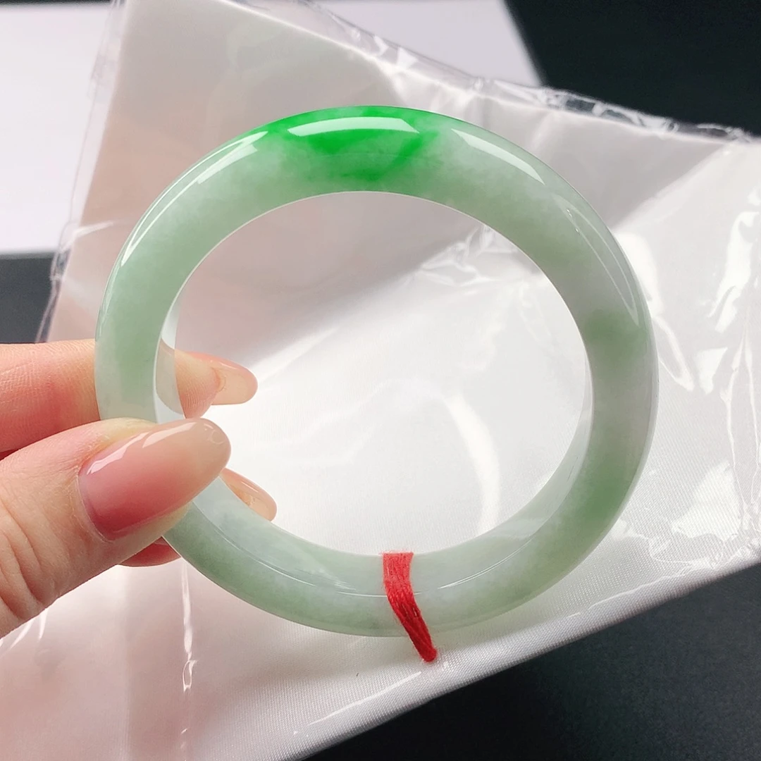 翡翠手镯未镶嵌翡翠314