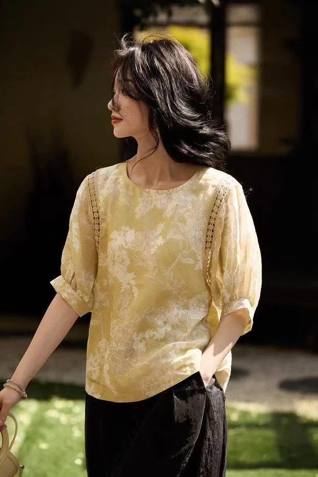 短袖夏季国风复古茉香风浅剪纸印花灯笼袖碎花小衫