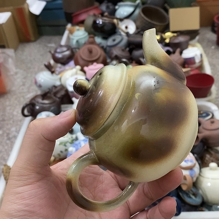 陶瓷艺术品及陶瓷壶壶