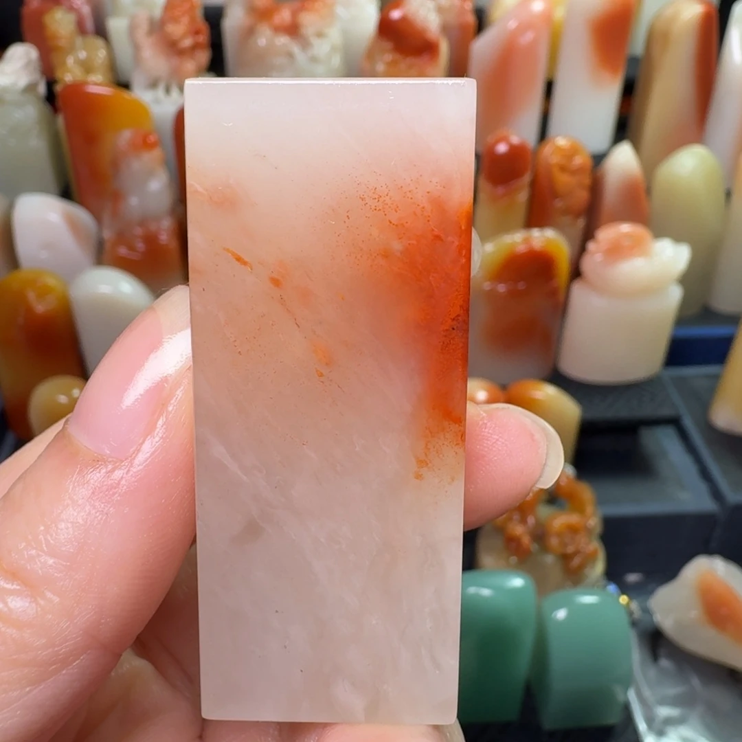 老挝石漂亮的好看的