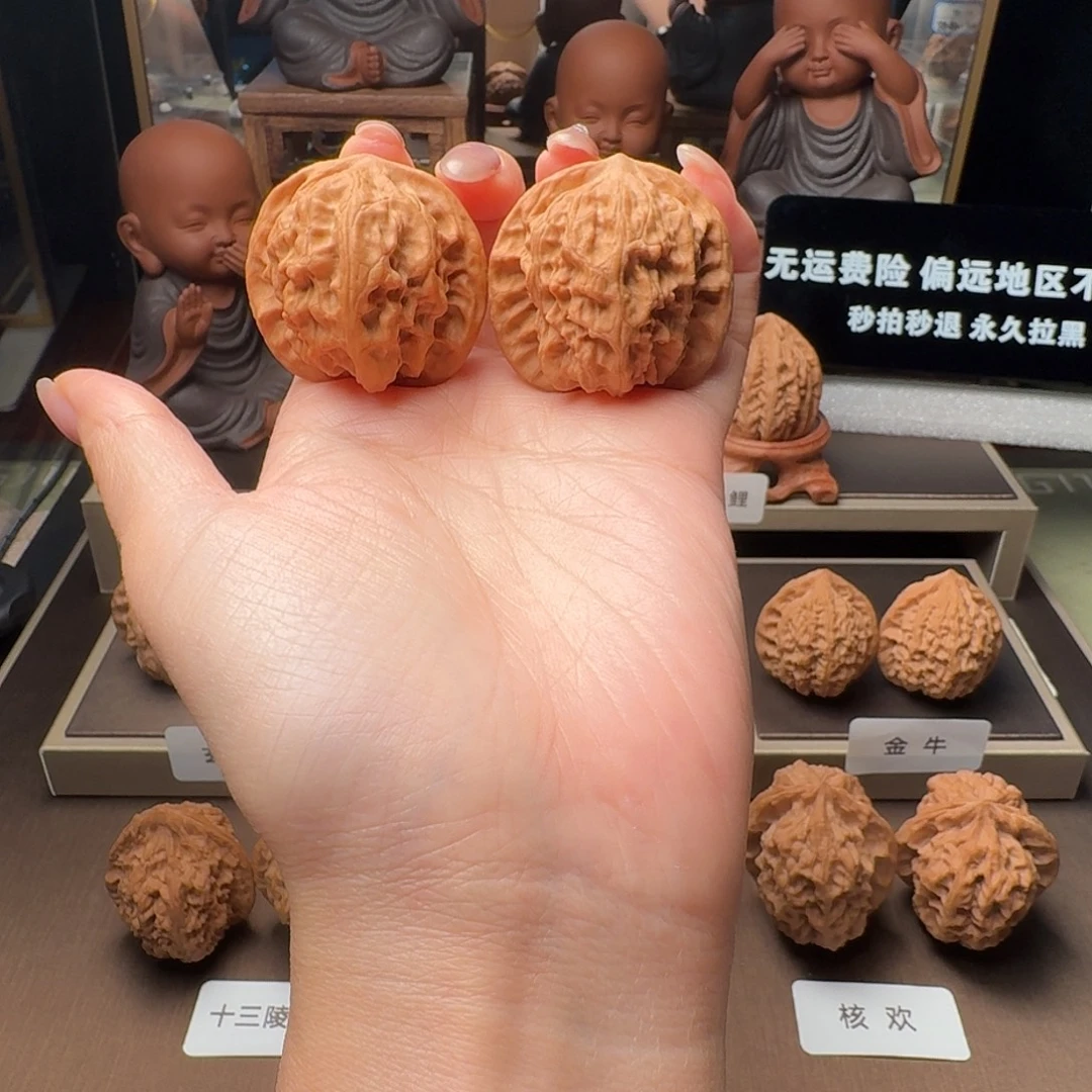 文玩核桃吊坠39.5全品野狼