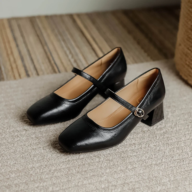秋季新款玛丽珍小皮鞋复古港风黑色校园气质温柔淑女粗跟小皮鞋