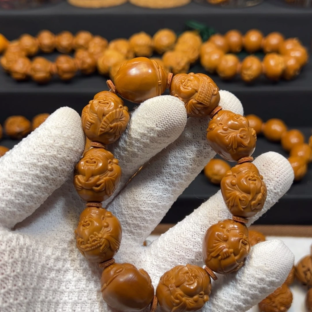 爬***员手串/手链橄榄核1.9光背财神