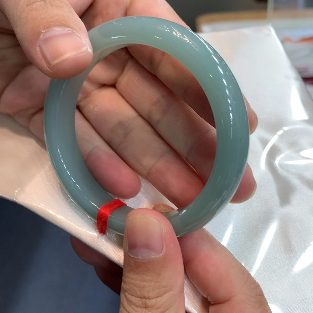 翡翠未镶嵌手镯手镯