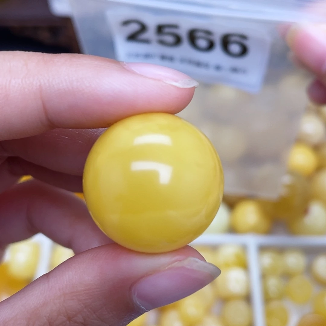 蜜蜡未镶嵌珠宝奇石22.8沙眼