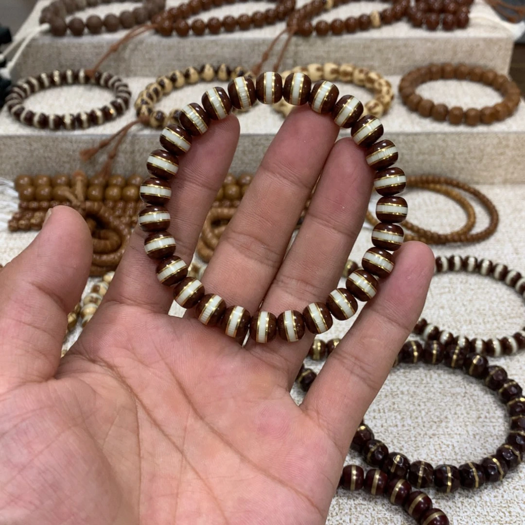 龙***君紫金鼠手串9夹心116