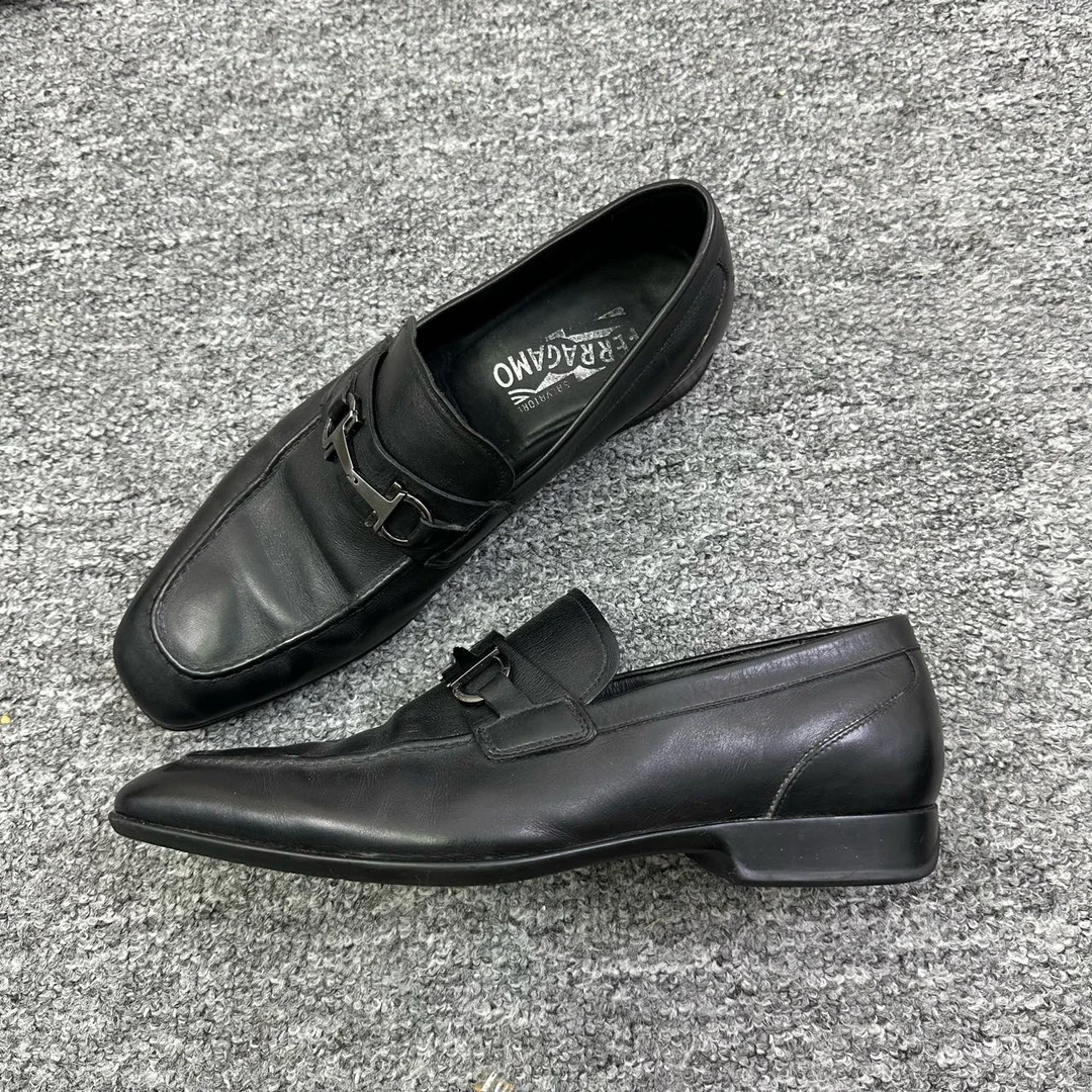 95新 FERRAGAMO/菲拉格慕 41.5码/马衔扣黑色皮鞋/41.5码/12095