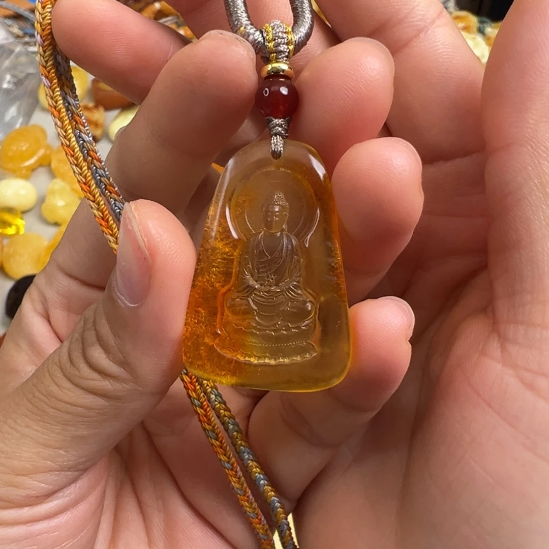 琥珀未镶嵌裸石琥珀