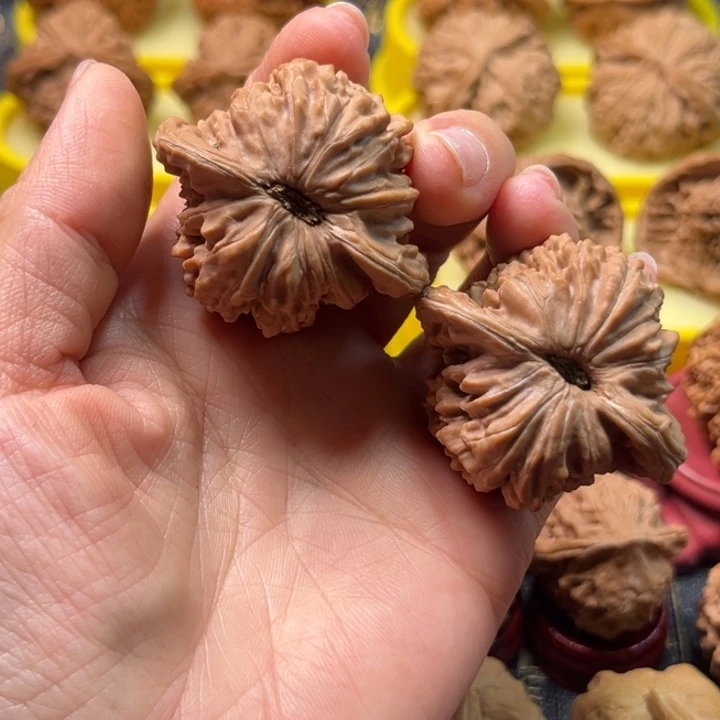 桃核吊坠42楼子练手对