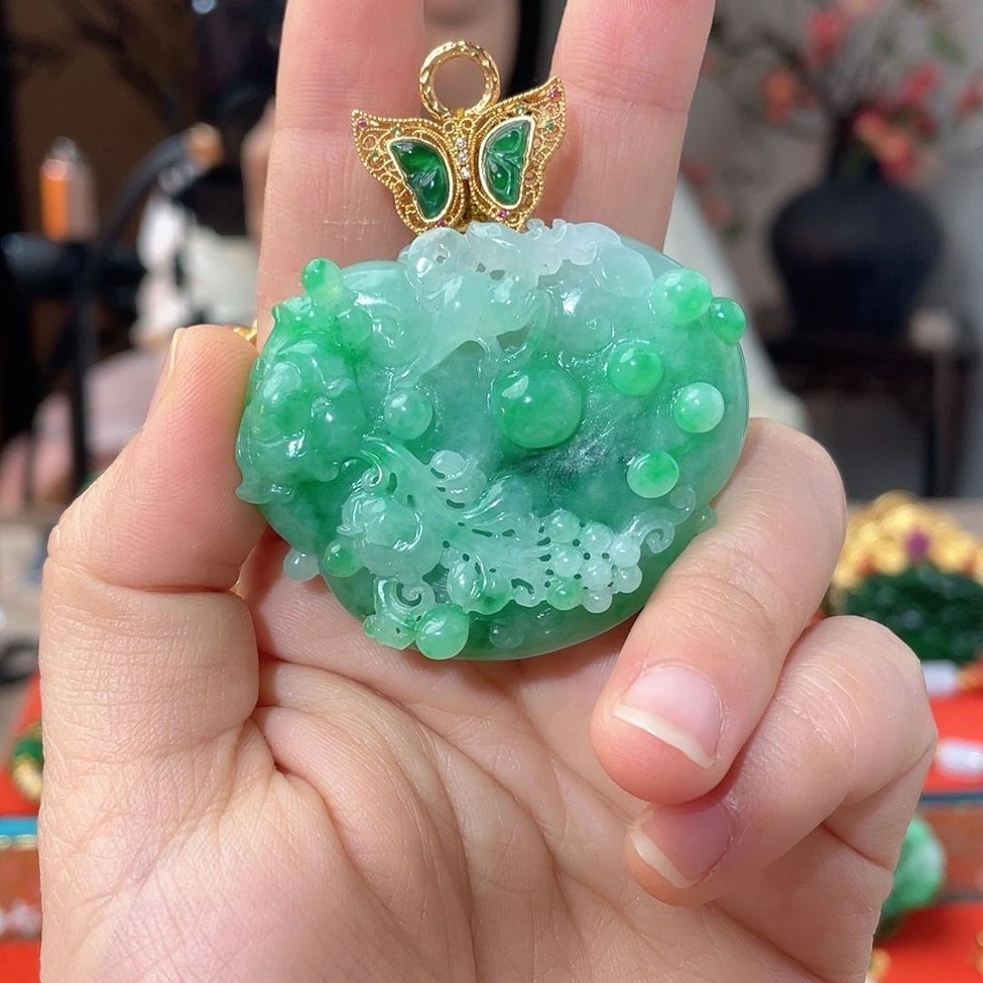 翡翠未镶嵌吊坠(不含链)福利