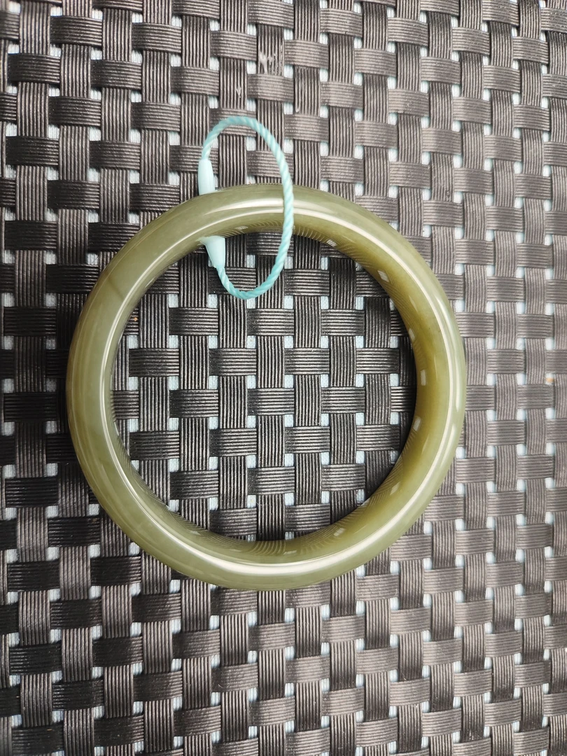 天然新疆和田玉手镯