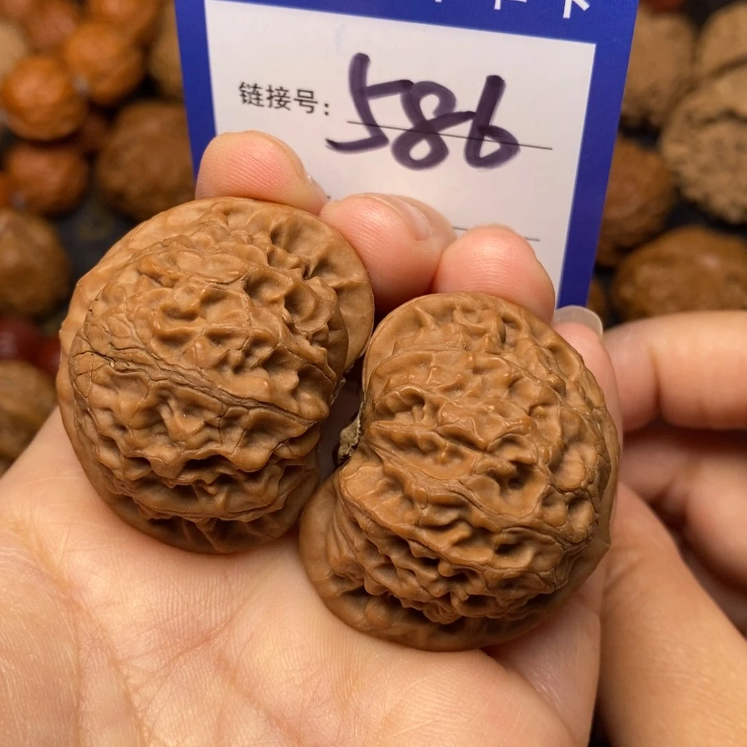 文玩核桃把件宫灯全品39。 586