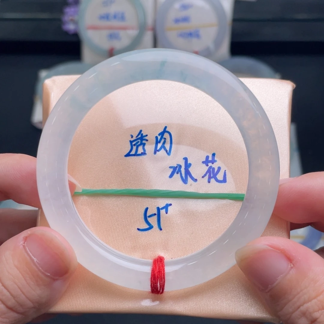翡翠未镶嵌手镯翡翠手镯