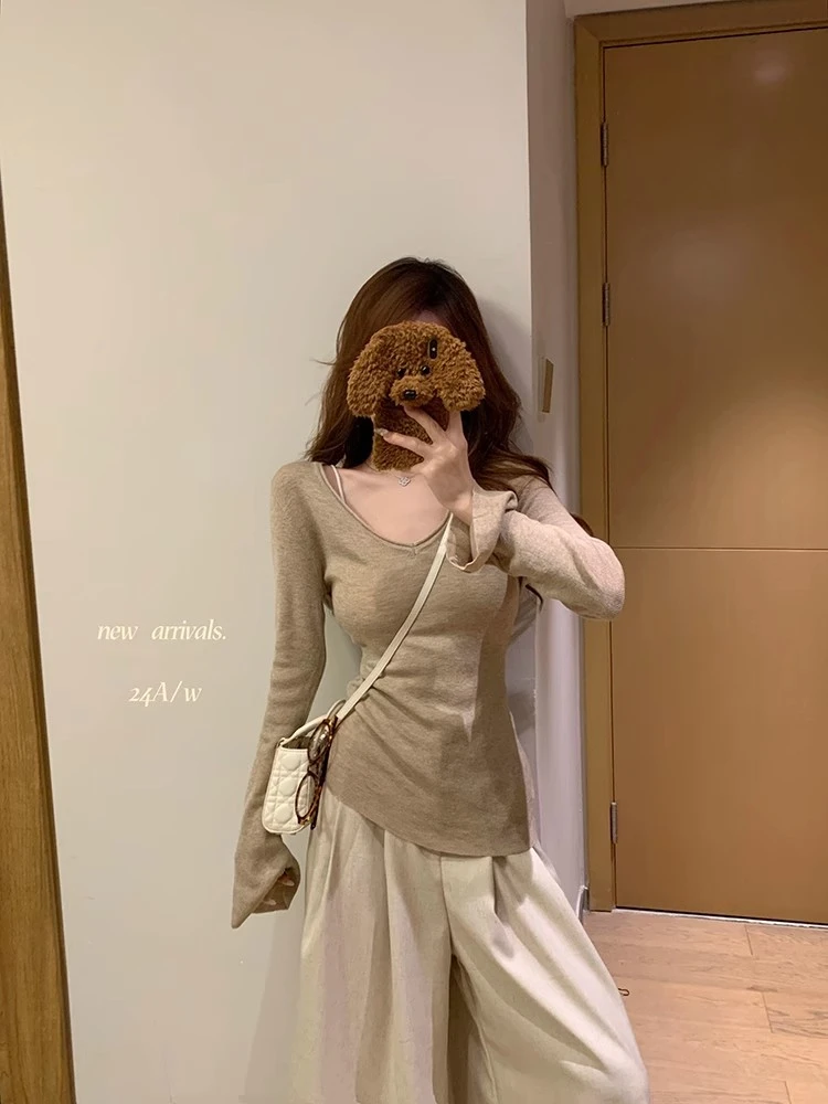 温柔风气质休闲内搭长袖针织衫女秋冬新款简约通勤修身显瘦打底衫