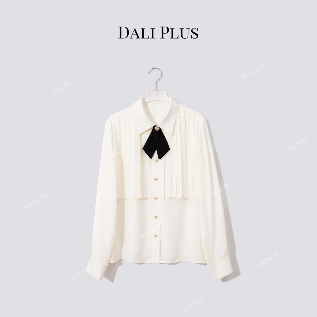 DALI PLUS“法式压褶斗篷衬衫”蝴蝶结长袖衬衫-D5SS7195